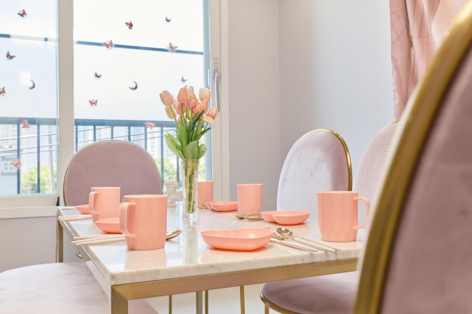 Pink 4 Bedroom Appartamento